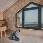 Zinos Luxury *