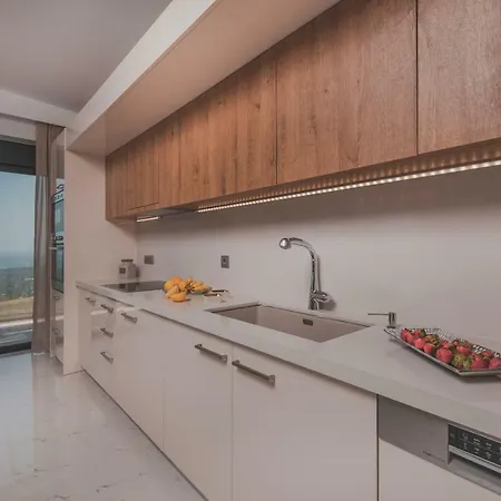 Villa Zinos Luxury *
