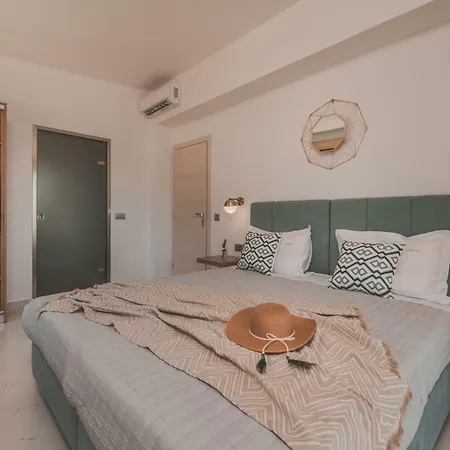 Villa Zinos Luxury