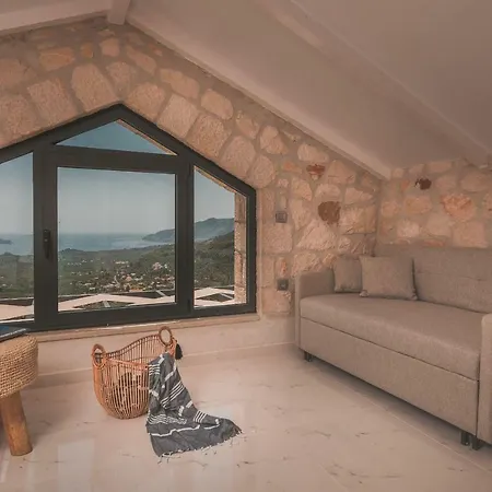 Zinos Luxury