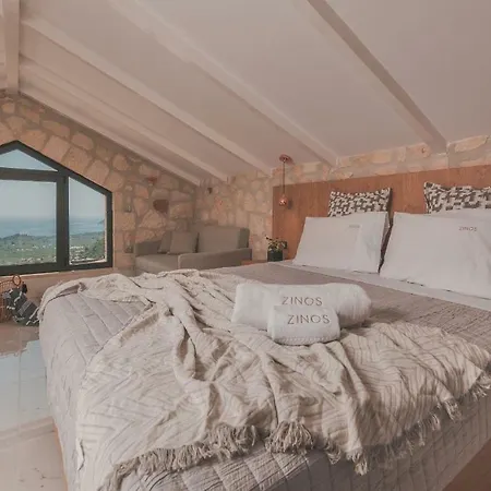 Вилла Zinos Luxury Литакия